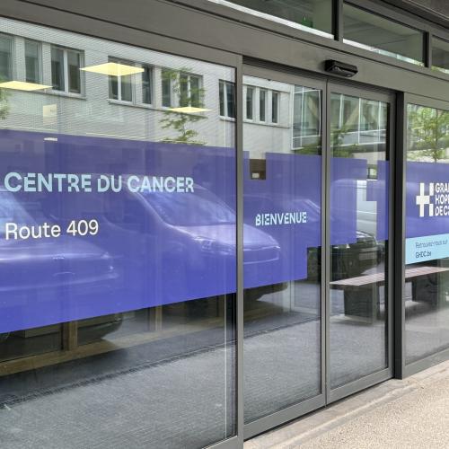 Entrée Centre du cancer site Les Viviers